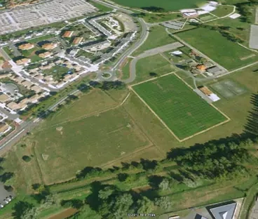 Refection des pelouses des terrains de football de la plaine des sports et rugby du Stade Moga - Bègles (2008)